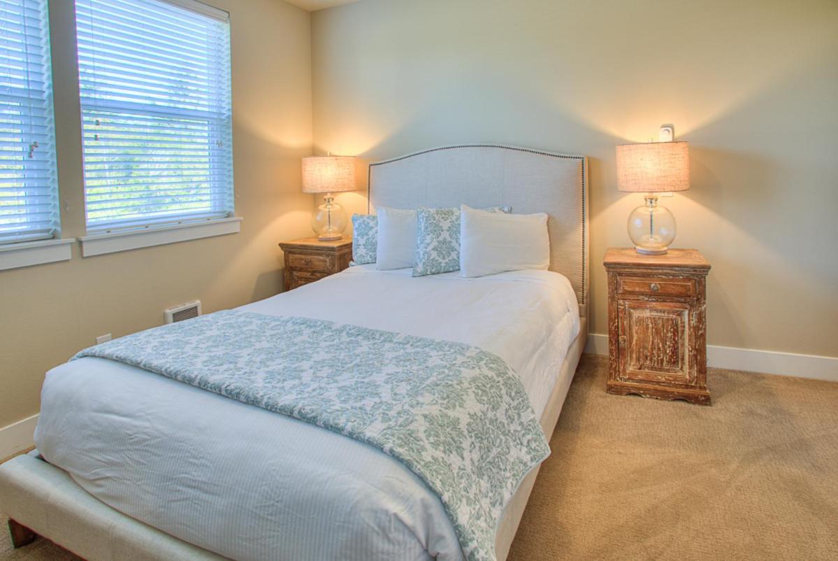 Villa Whale Of A Tale à Ocean Shores Extérieur photo